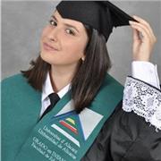 Soy una maestra de educación infantil, tengo 22 años y ofrezco repaso para todos los niveles